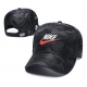 CZAPKA SNAPBACK NIKE CZARNO-NIEBIESKA